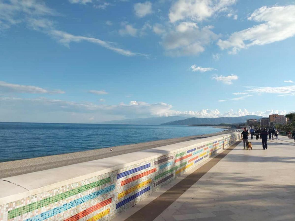 B E B Le Terrazze Sul Mare Catanzaro Exterior foto